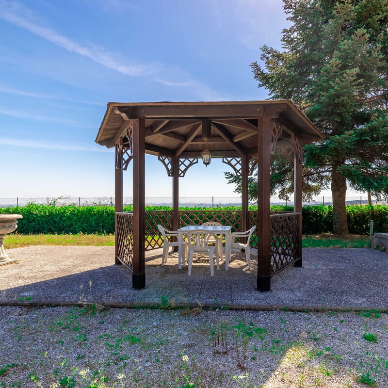 Sunrise Hill Holiday Home