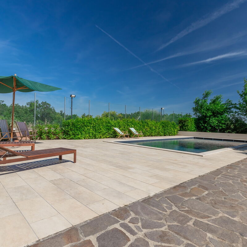 Sunrise Hill Holiday Home