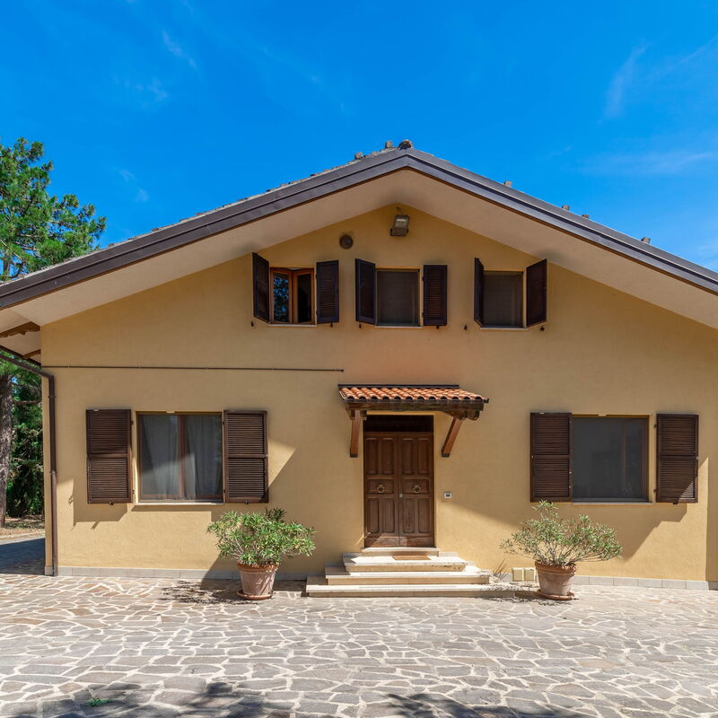 Sunrise Hill Holiday Home