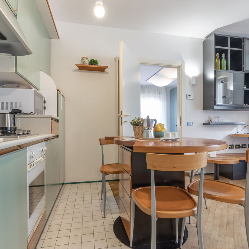 Fano Lighthouse: Dining Room, Kitchen