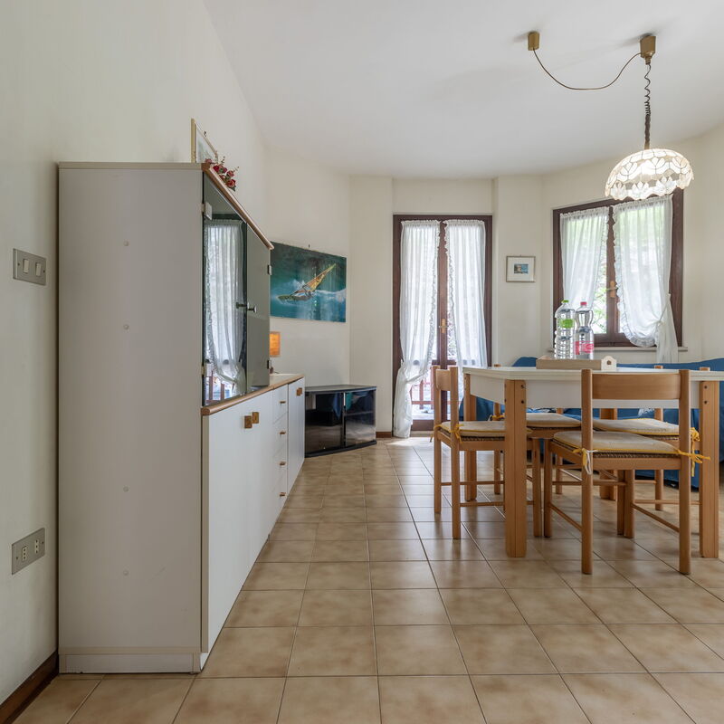 Conero Garden Apartment: Bedroom, Living Room