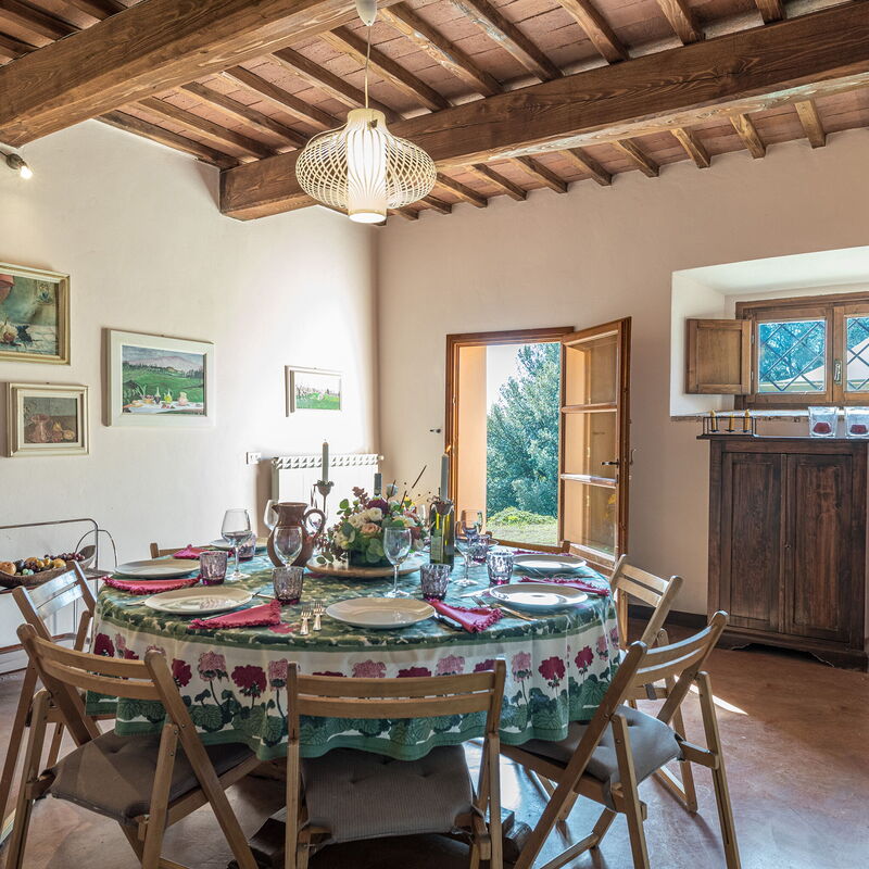 Villa Belvedere: Dining Room, Kitchen
