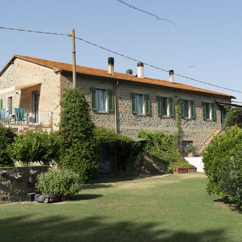 Agribrocca: Building Exterior