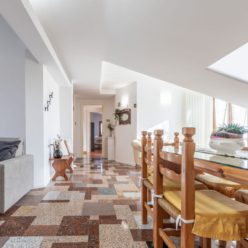 Altomare Apartment: Dining Room, Living Room