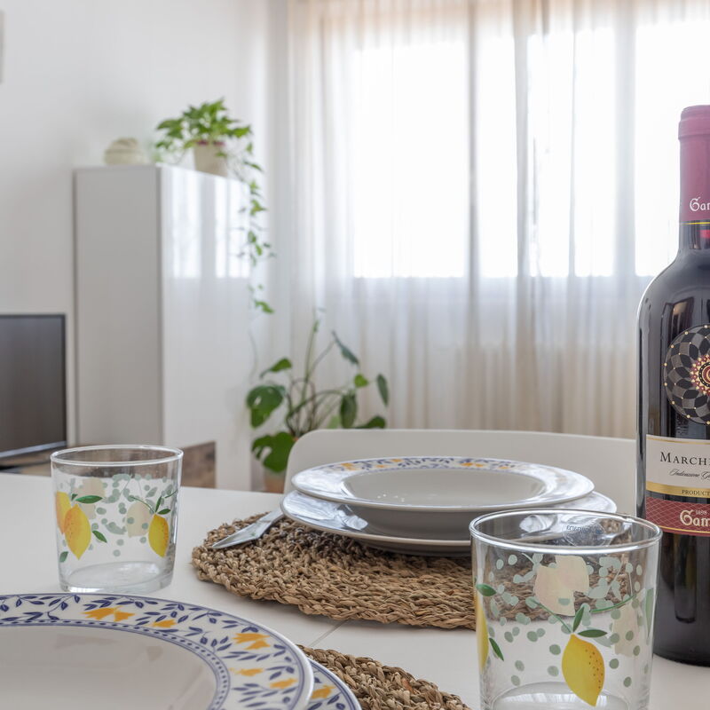 Casa Rivamare: Dining Room, Living Room