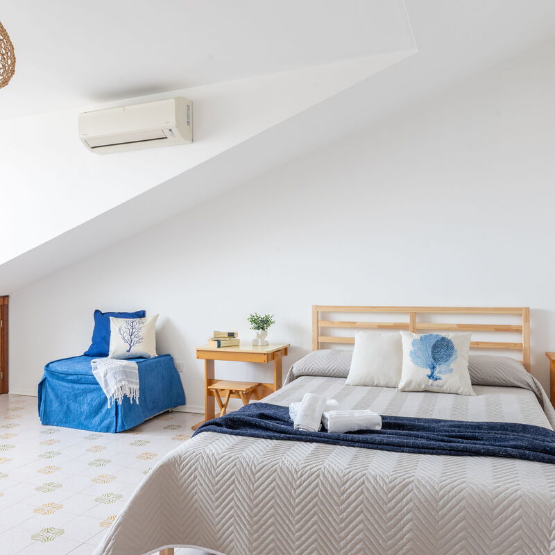 Conero Bluloft: Salon