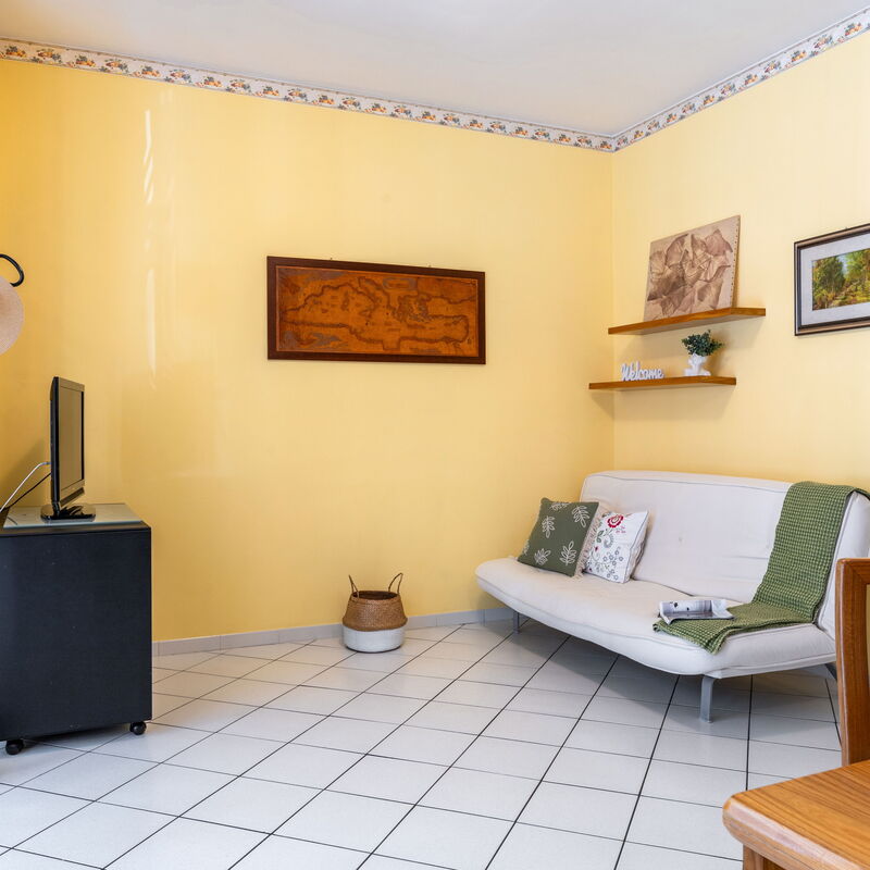 Suite Oltremare: Living Room
