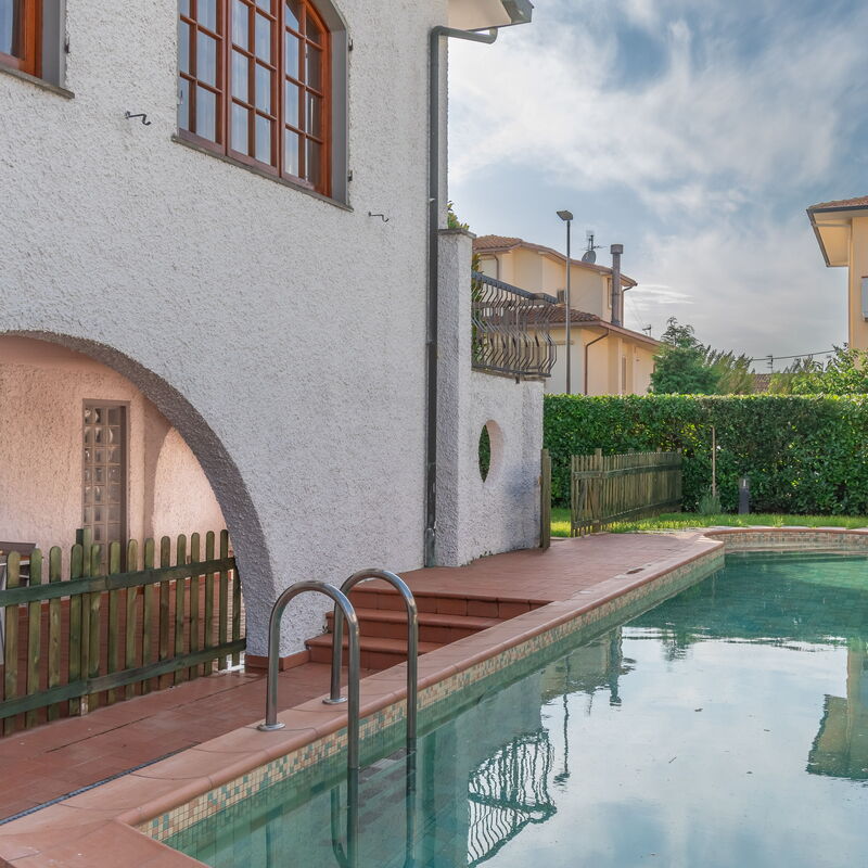 Villa i Portici: Pool