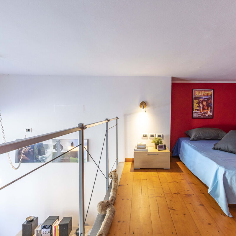 Florentine Careggi Loft: Bedroom