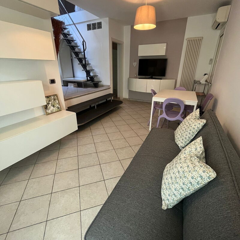 Bell'aria Apartment: Living Room