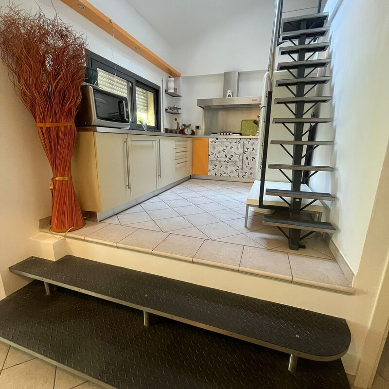 Bell'aria Apartment: Kitchen