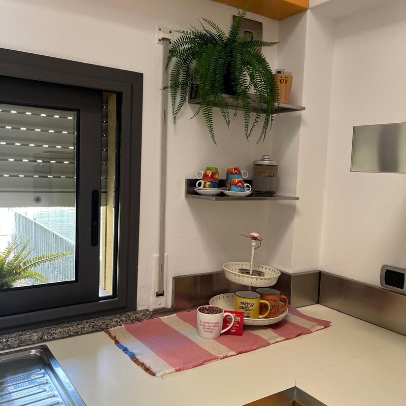 Bell'aria Apartment: Kitchen