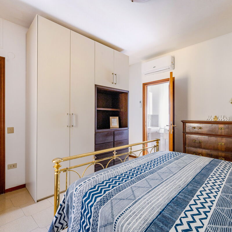 Loreto Suite Apartment: Bedroom