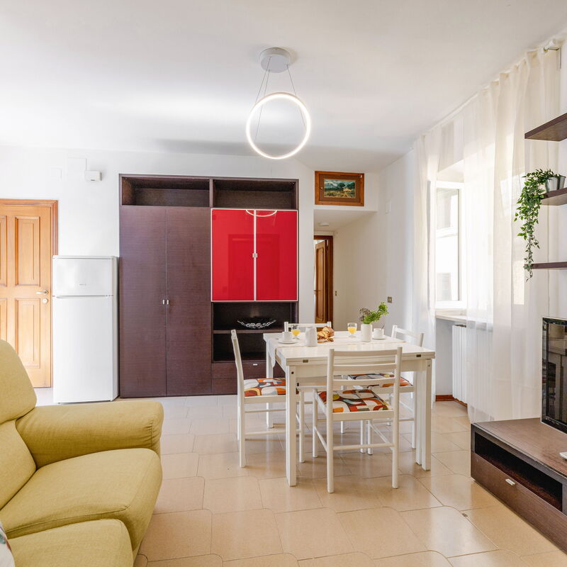 Loreto Suite Apartment: Dining Room