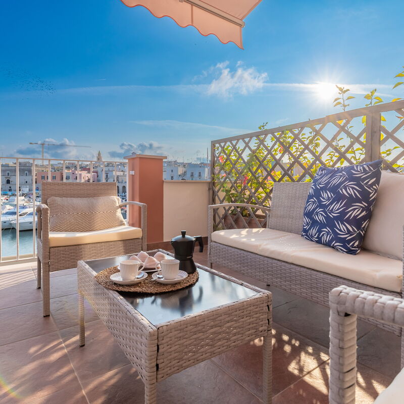 Sospiri Sul Mare: Balcony / Terrace / Patio