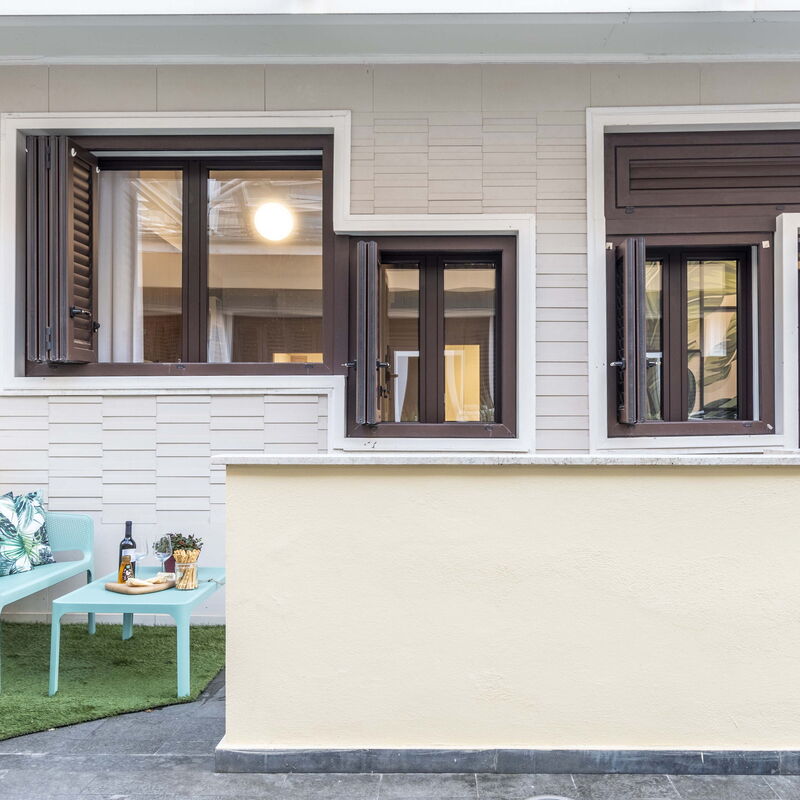 Suite Trastevere: Building Exterior