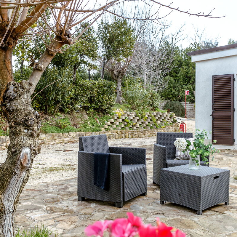 Casa Colleoro: Giardino