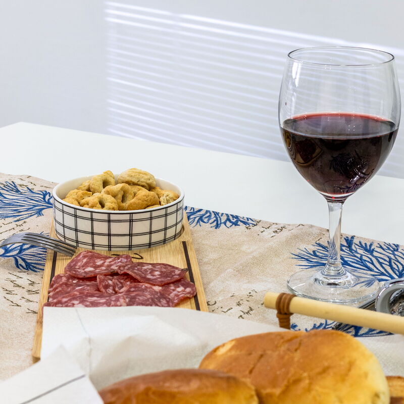 La Rondine Apartment: Kitchen