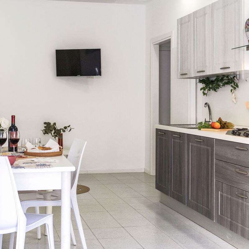La Rondine Apartment: Kitchen