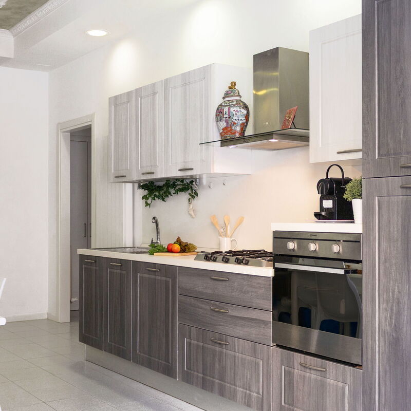 La Rondine Apartment: Kitchen