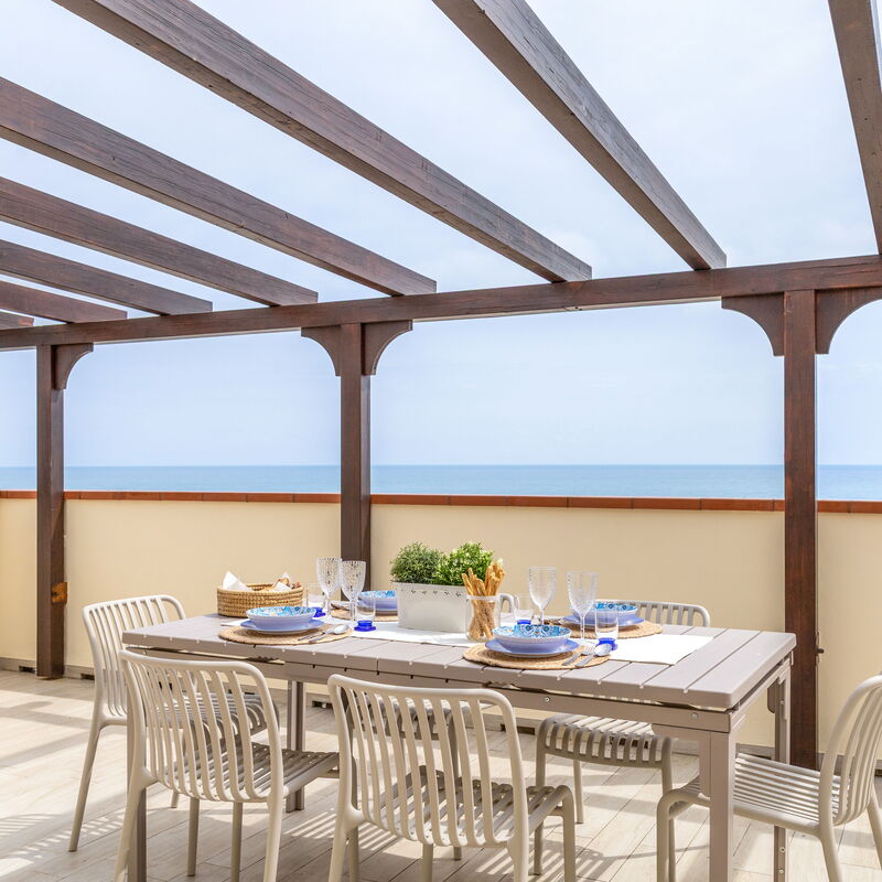 La Terrazza Sul Conero: Balcony / Terrace / Patio