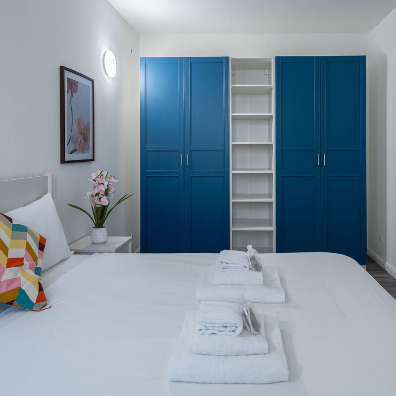 Aselli Home: Bedroom