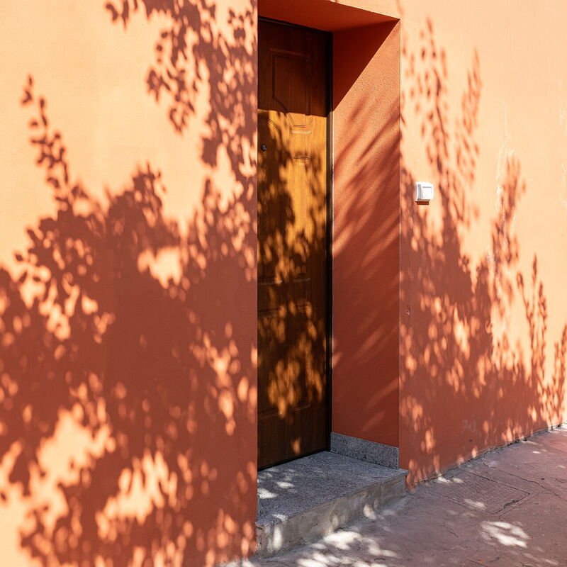 Aselli Home: Building Exterior