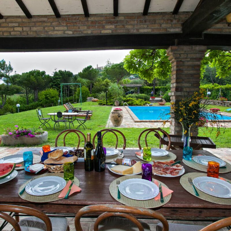 Villa Incanto: Building Exterior