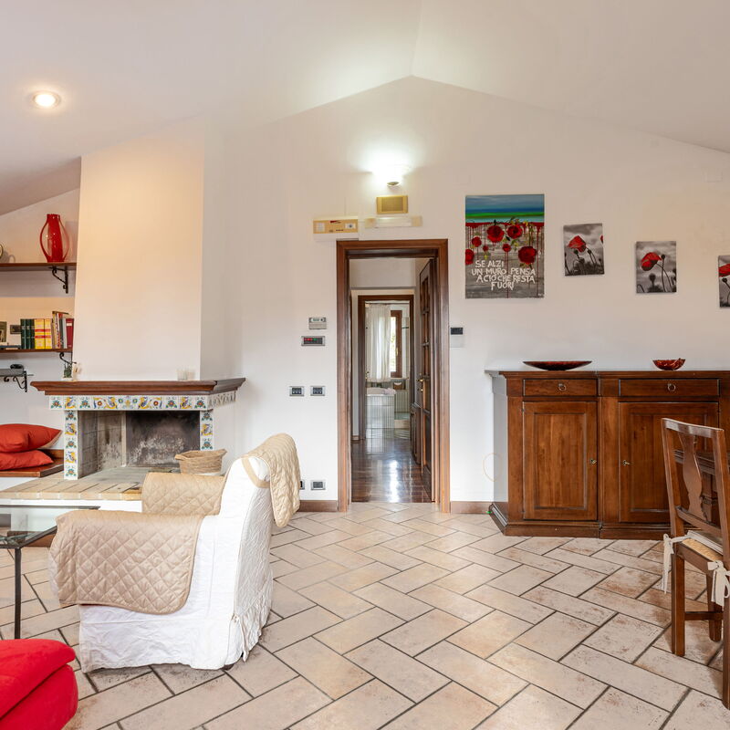 Casa Miramonti: Living Room