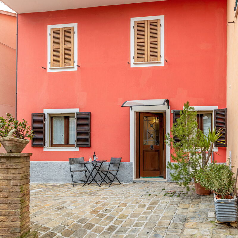 Suite la Torre: Main Entrance