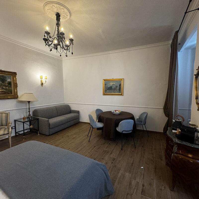 Maison D'Alice: Bedroom, Living Room