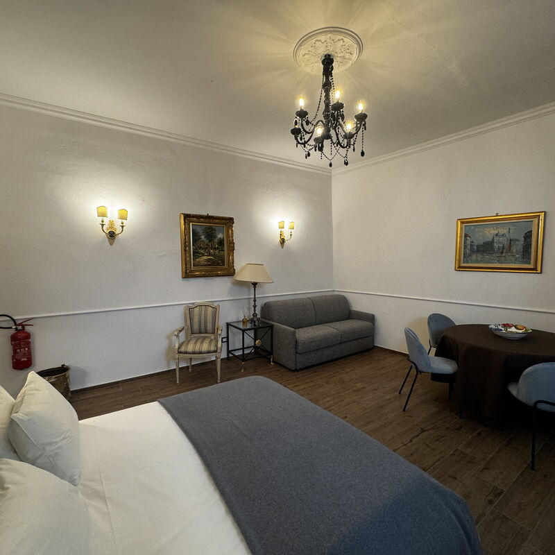 Maison D'Alice: Bedroom, Living Room