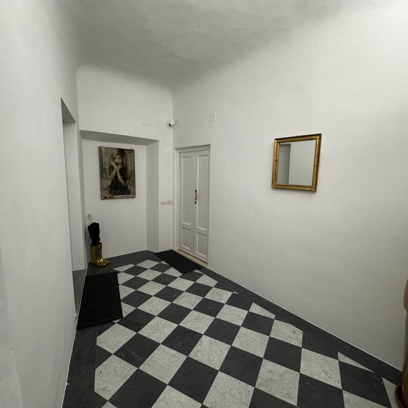 Maison D'Alice: Main Entrance