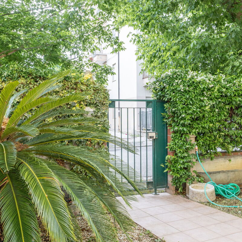 Corte Marina Apartment: Giardino