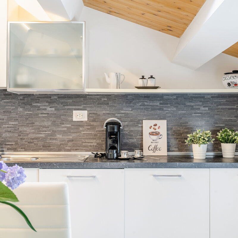 Seaside Apartment: Cucina