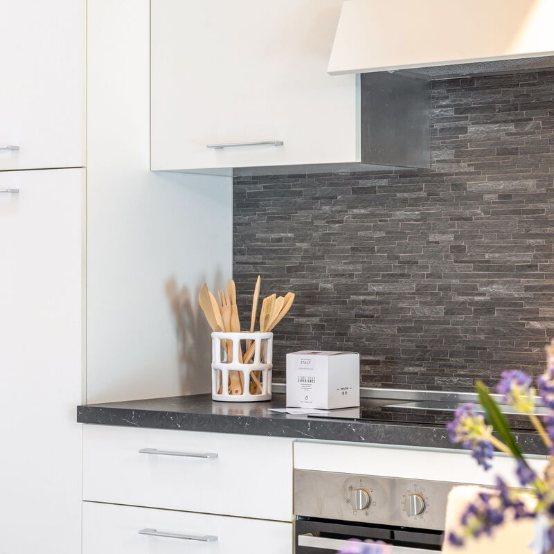 Seaside Apartment: Cucina